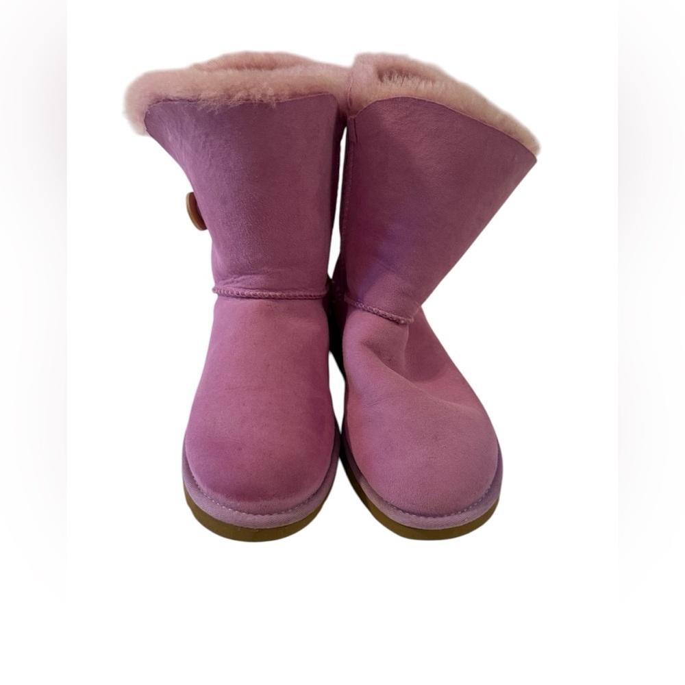 UGG Women's Bailey Button II Boots PINK DAWN Sz US 9